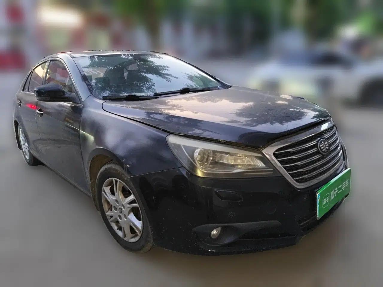 Bestune B90 2012 2.0L Automatic Luxury Edition — миниатюра 3