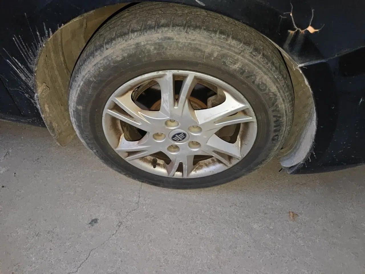 Bestune B90 2012 2.0L Automatic Luxury Edition — миниатюра 8