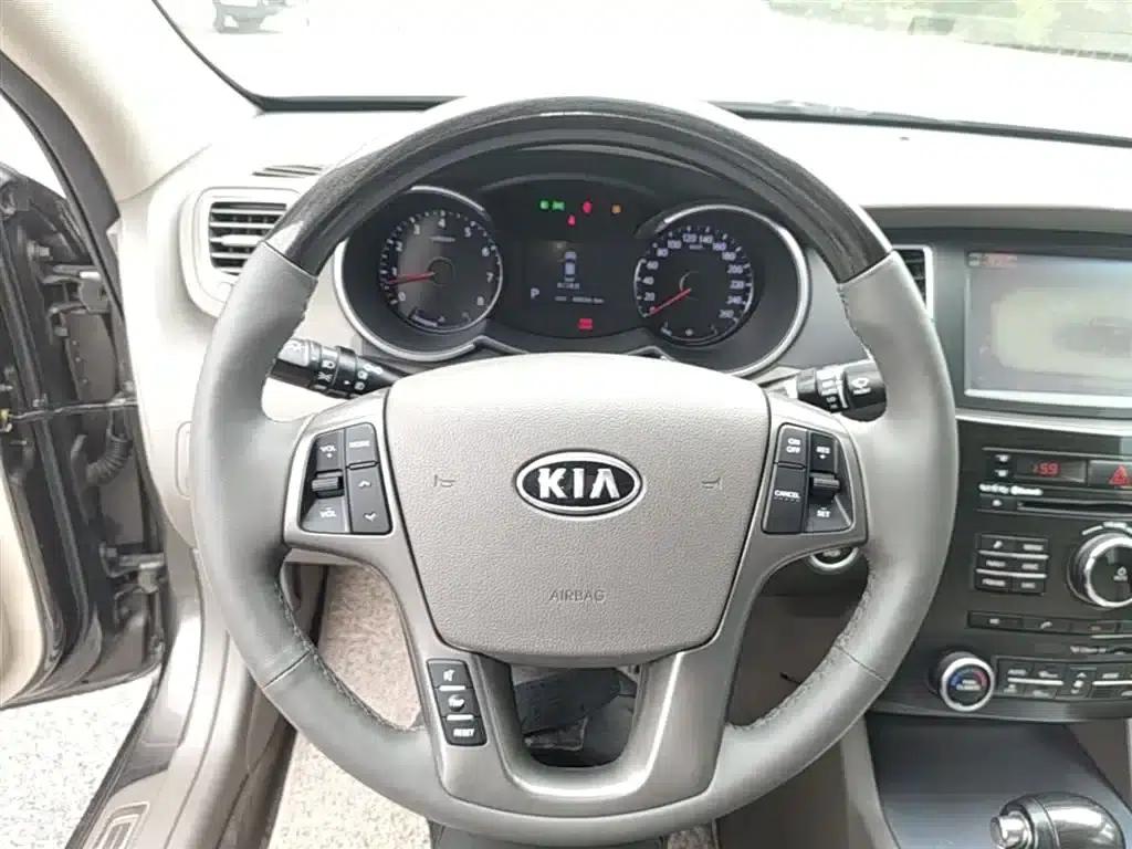 Kia K5 2012 2.4L Premium — миниатюра 11