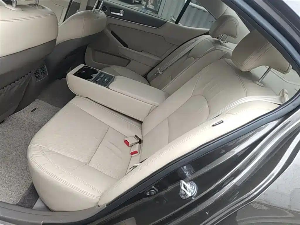 Kia K5 2012 2.4L Premium — миниатюра 17