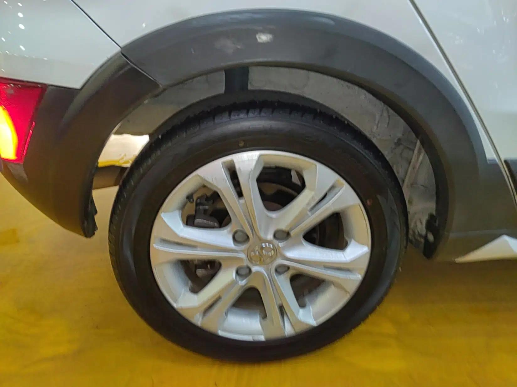 BAIC Senova X25 2015 1.5L manual Comfort trim level — миниатюра 11