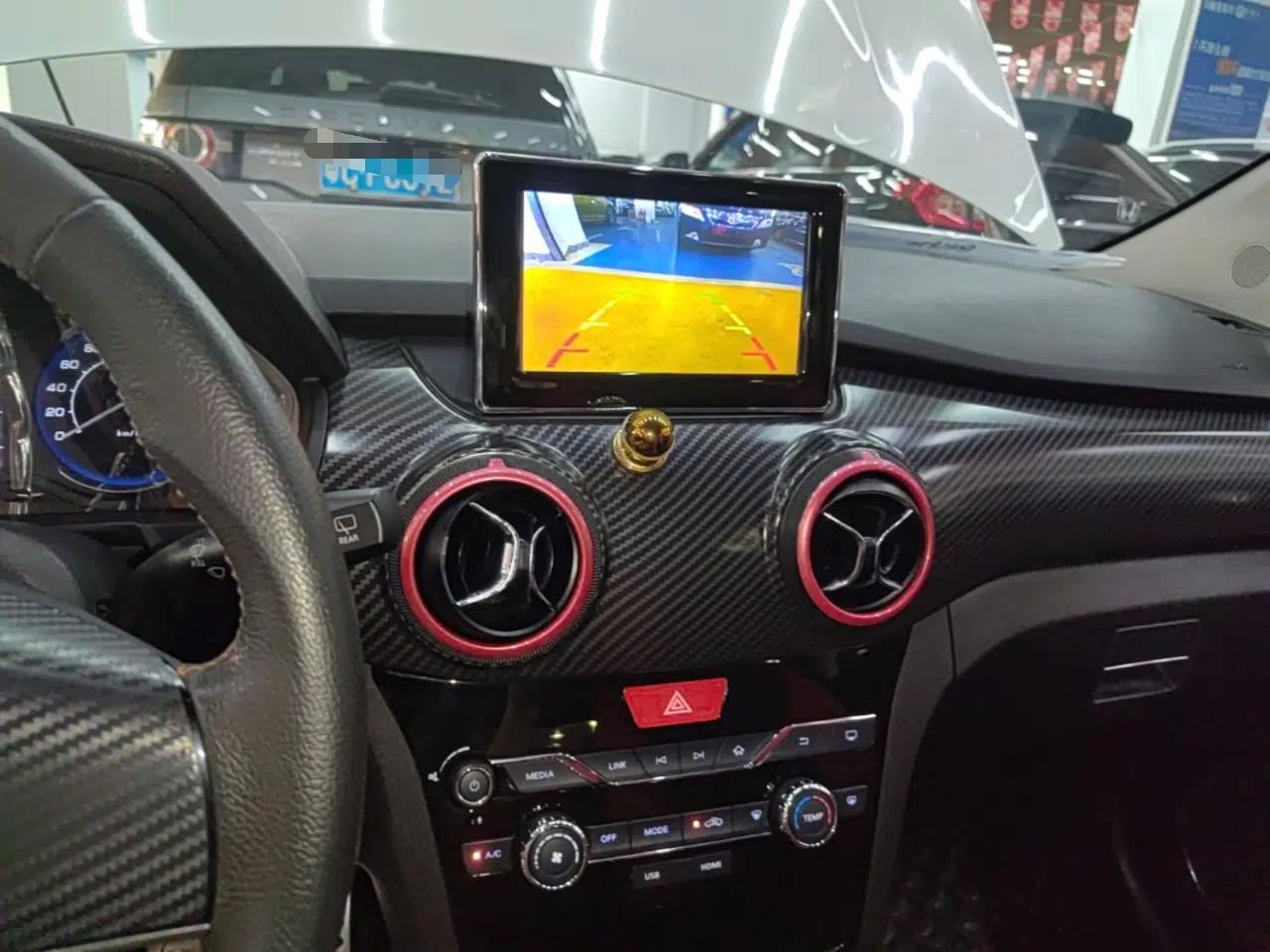 BAIC Senova X25 2015 1.5L manual Comfort trim level — миниатюра 15