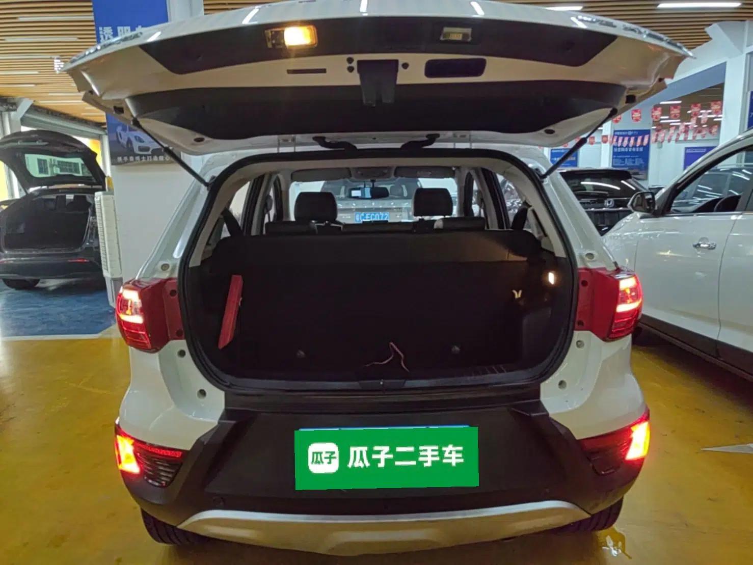 BAIC Senova X25 2015 1.5L manual Comfort trim level — миниатюра 22