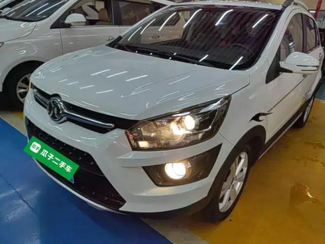 BAIC Senova X25 2015 1.5L manual Comfort trim level