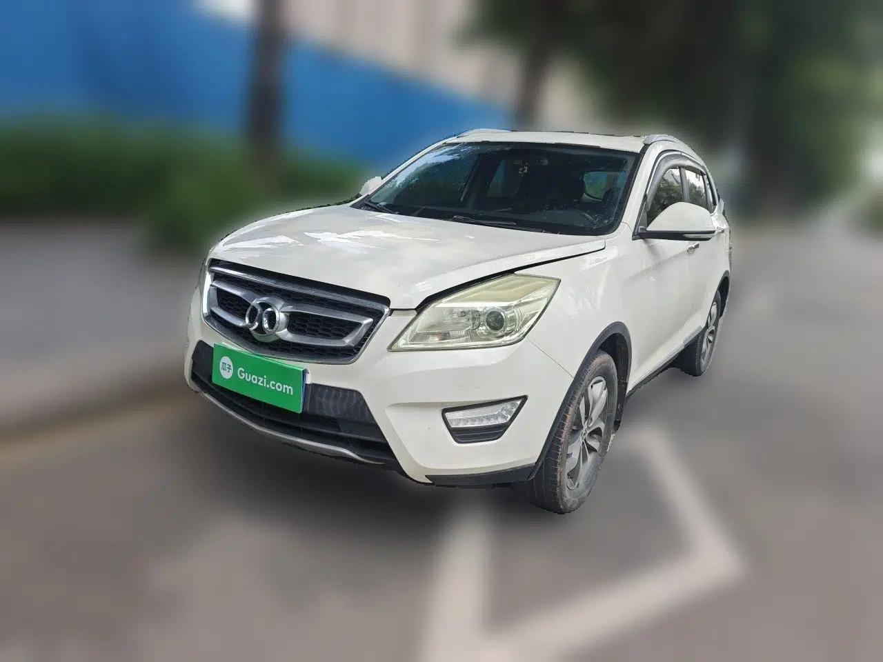 BAIC Senova X65 2015 2.0T Automatic Elite Model — миниатюра 1