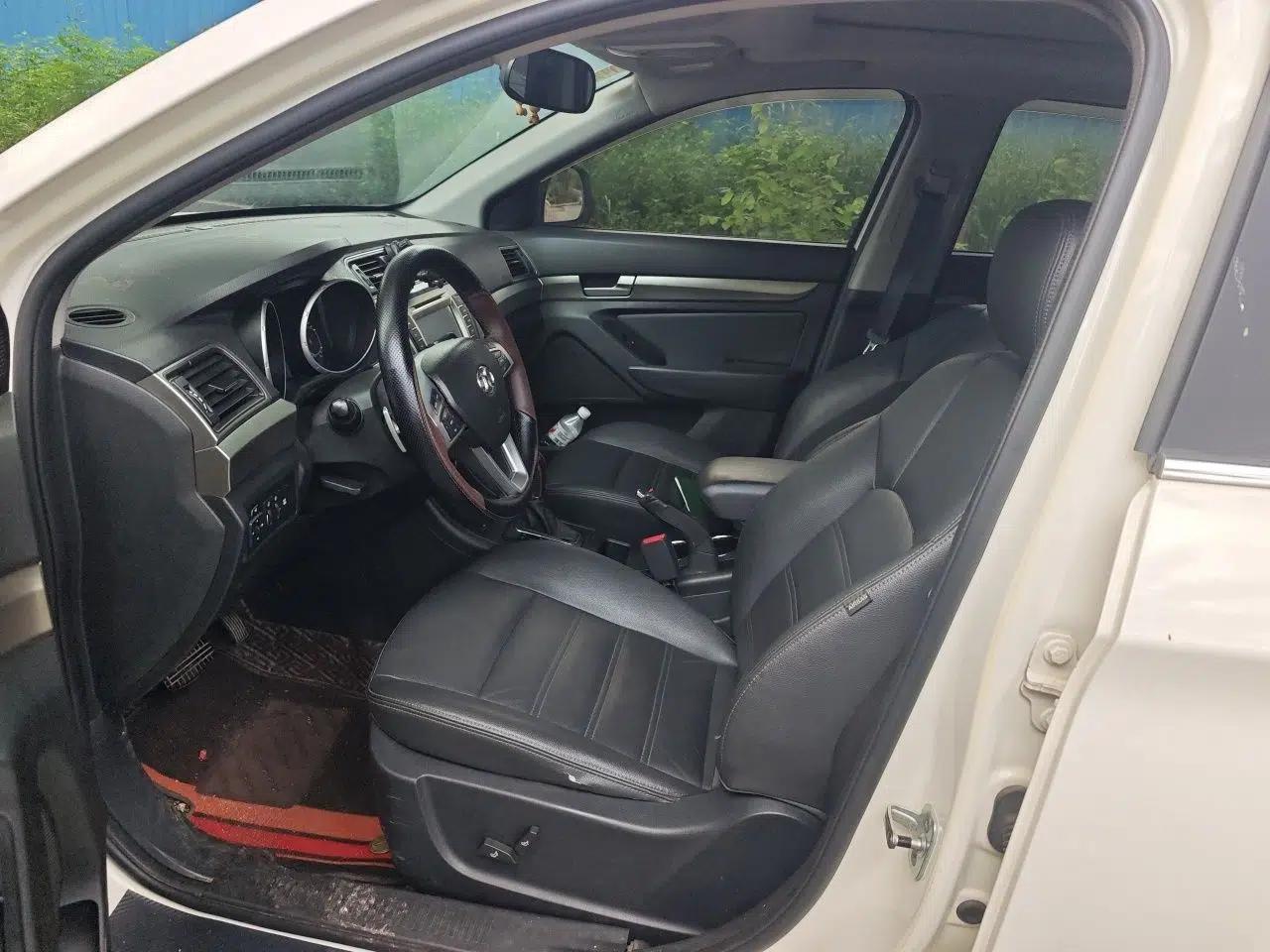 BAIC Senova X65 2015 2.0T Automatic Elite Model — миниатюра 15