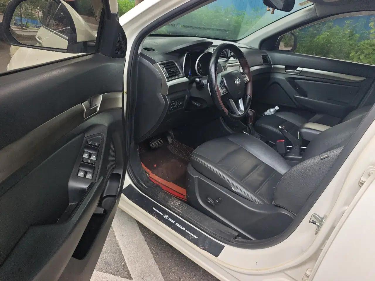 BAIC Senova X65 2015 2.0T Automatic Elite Model — миниатюра 16