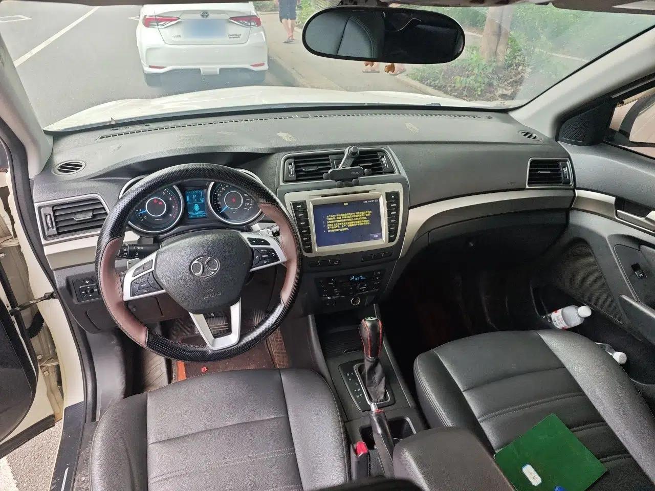 BAIC Senova X65 2015 2.0T Automatic Elite Model — миниатюра 9