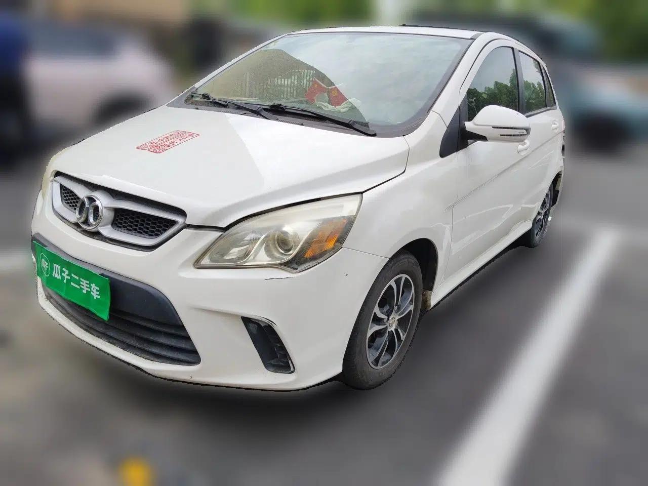 BAIC Senova D20 2015 Hatchback 1.5L Manual Lotte Edition — миниатюра 1