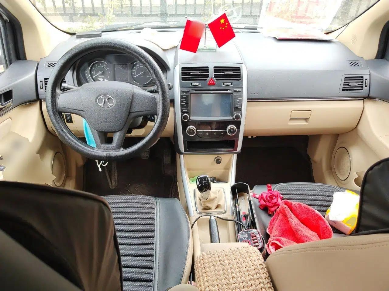 BAIC Senova D20 2015 Hatchback 1.5L Manual Lotte Edition — миниатюра 9
