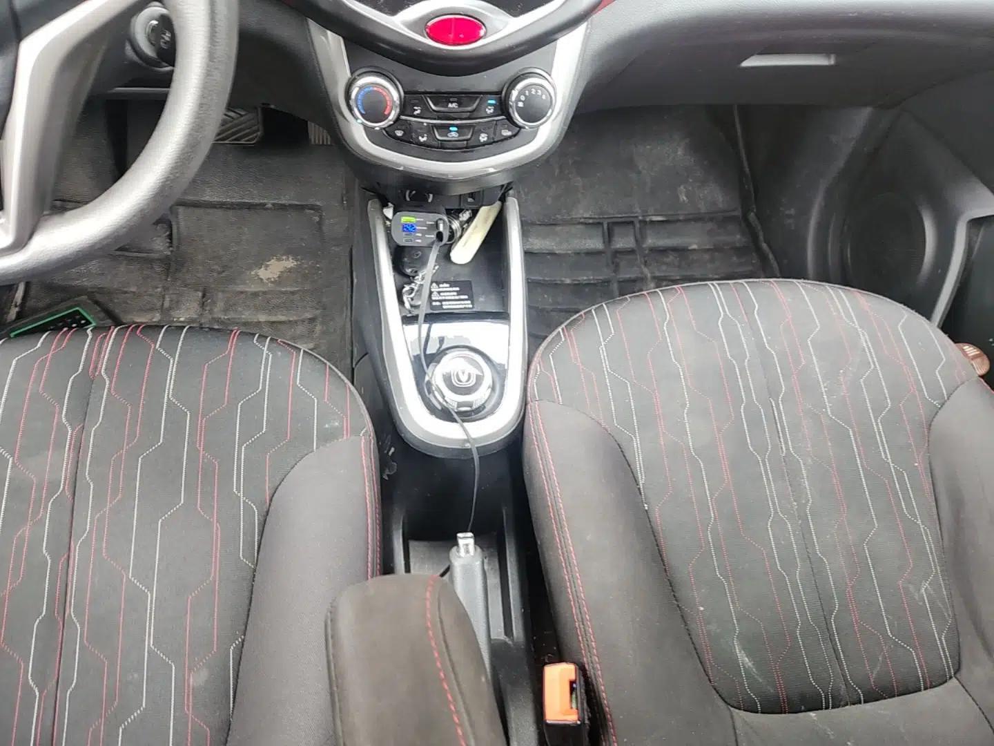 CHANGAN Benni 2015 1.4L IMT Prestige Model China V Standard — миниатюра 16