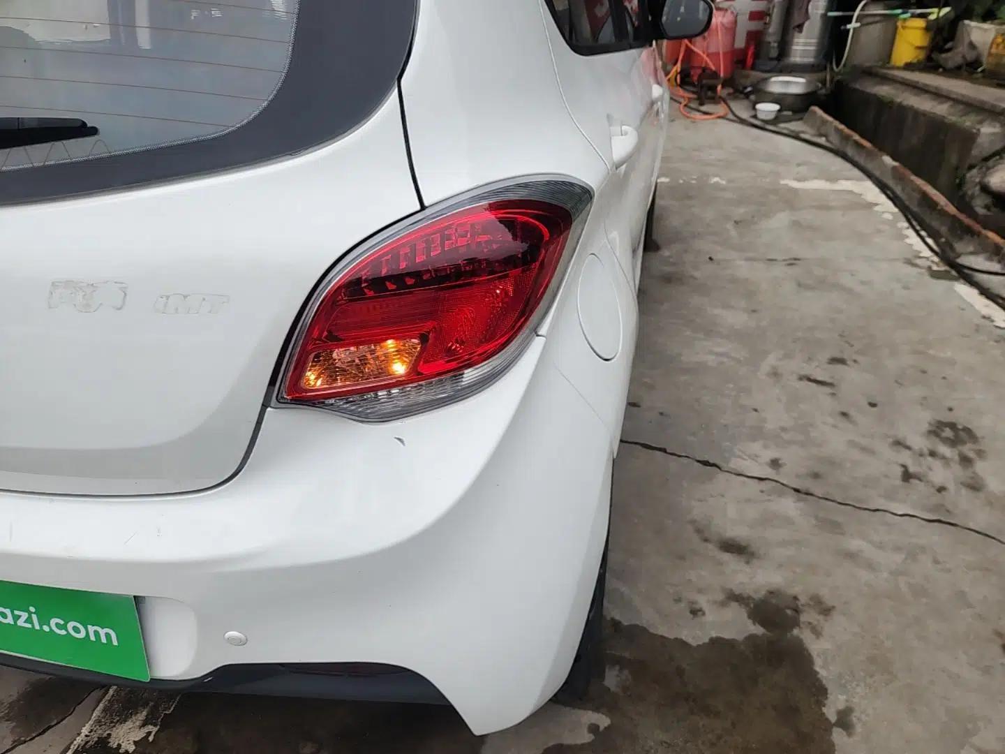 CHANGAN Benni 2015 1.4L IMT Prestige Model China V Standard — миниатюра 9