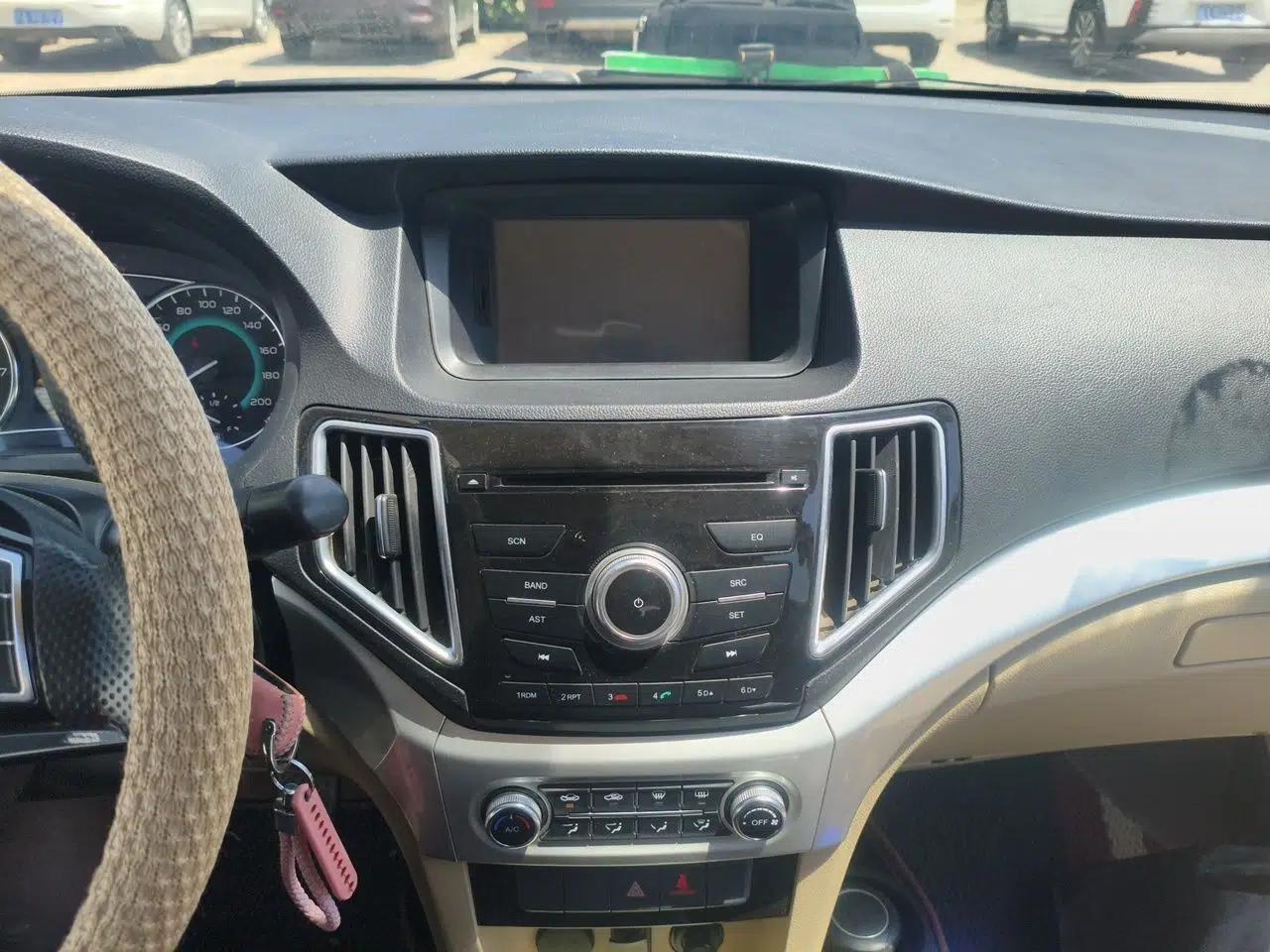 Great Wall C30 2015 1.5L Manual Comfort Model — миниатюра 13