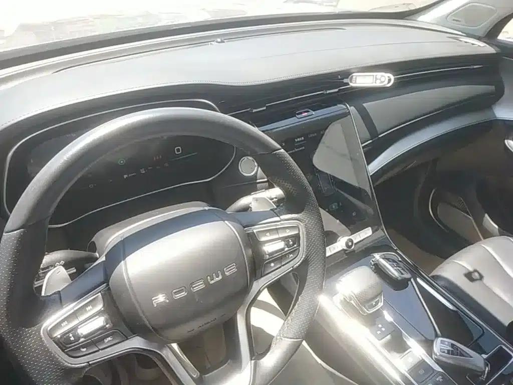 Roewe RX5 eMAX 2020 500PHEV Intelligent Cockpit Flagship Edition — миниатюра 10