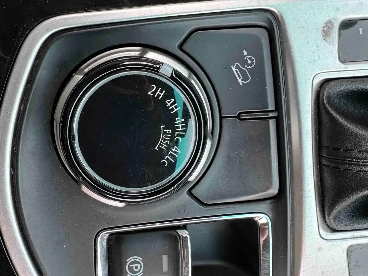 2019 Pajero Sport Imported 3.0L Standard Edition — миниатюра 8