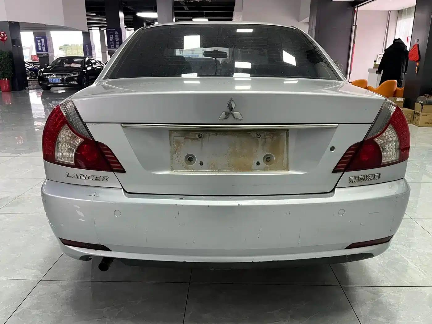 Lancer 2012 1.6L Manual Comfort Edition — миниатюра 7