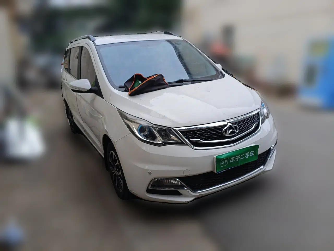 CHANGAN KAICHENG Oushang A600 2016 1.5L Manual Luxury 7-Seater — миниатюра 3