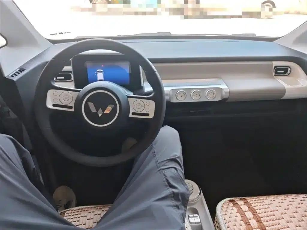 Wuling Air ev Clear Sky 2023 Model, Four-Seat Standard Edition — миниатюра 13