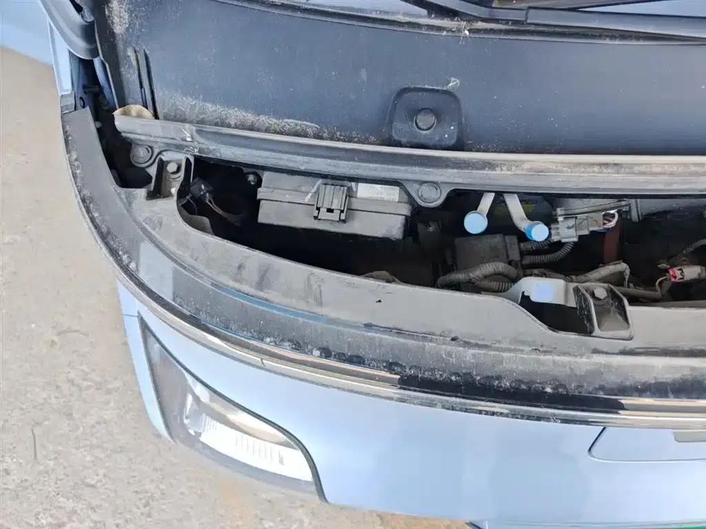 Wuling Air ev Clear Sky 2023 Model, Four-Seat Standard Edition — миниатюра 21