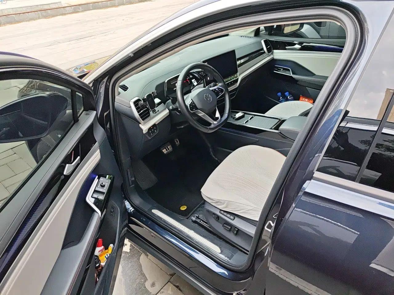 Volkswagen ID.6 CROZZ 2022 Long-Range PRO Edition — миниатюра 19