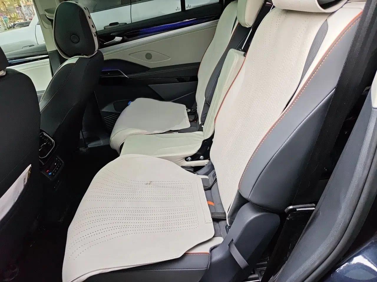 Volkswagen ID.6 CROZZ 2022 Long-Range PRO Edition — миниатюра 20