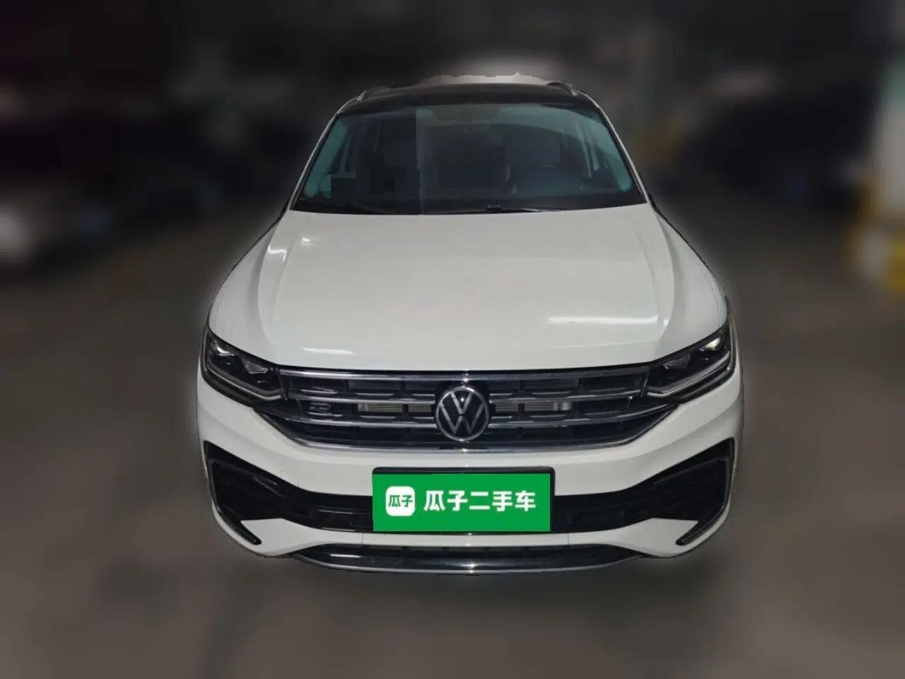 Volkswagen Tiguan X 2021 330TSI Two-Wheel-Drive Flagship Edition — миниатюра 2