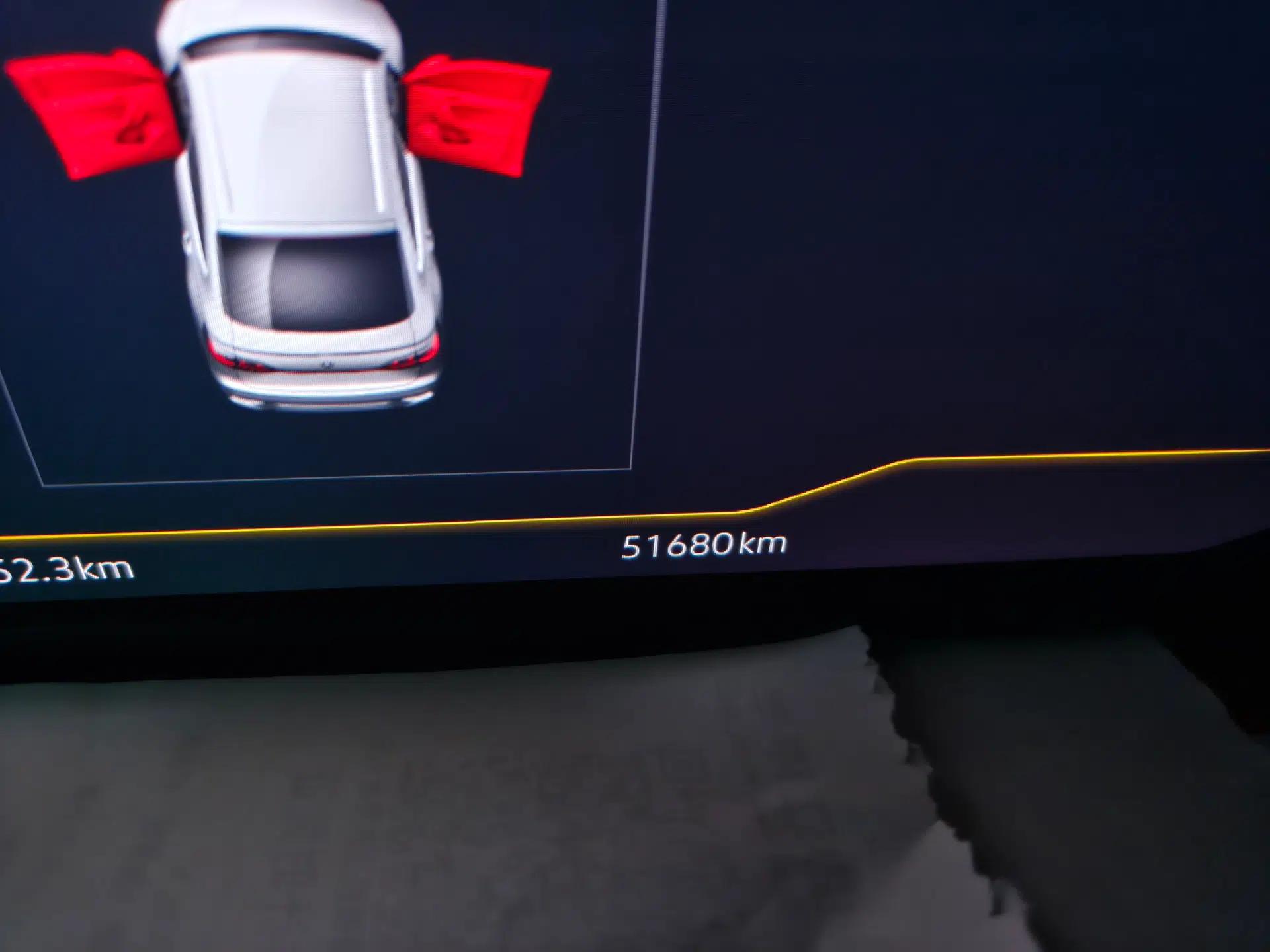 Volkswagen Tiguan X 2021 330TSI Two-Wheel-Drive Flagship Edition — миниатюра 12