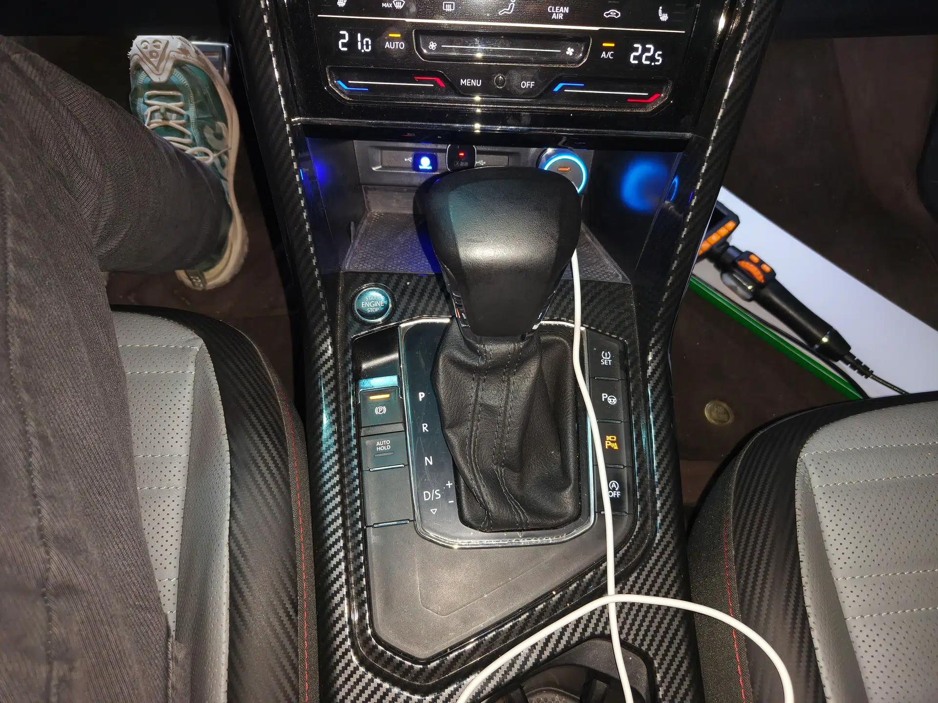 Volkswagen Tiguan X 2021 330TSI Two-Wheel-Drive Flagship Edition — миниатюра 14