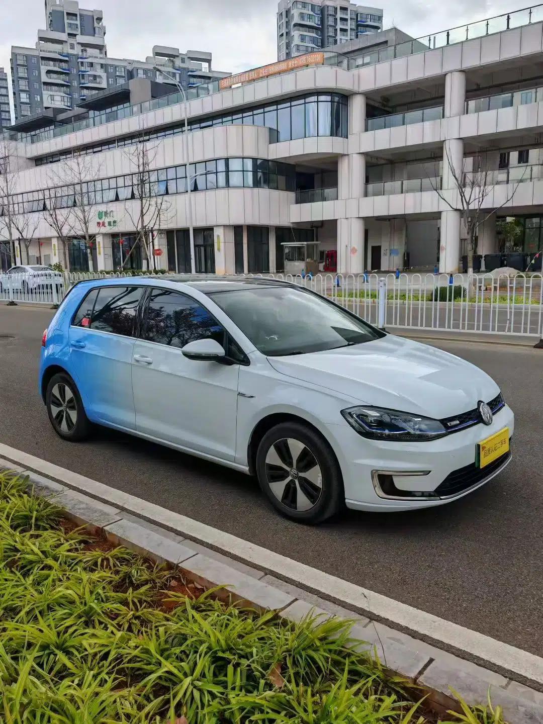 Volkswagen Golf Pure Electric 2020 Chari — миниатюра 5