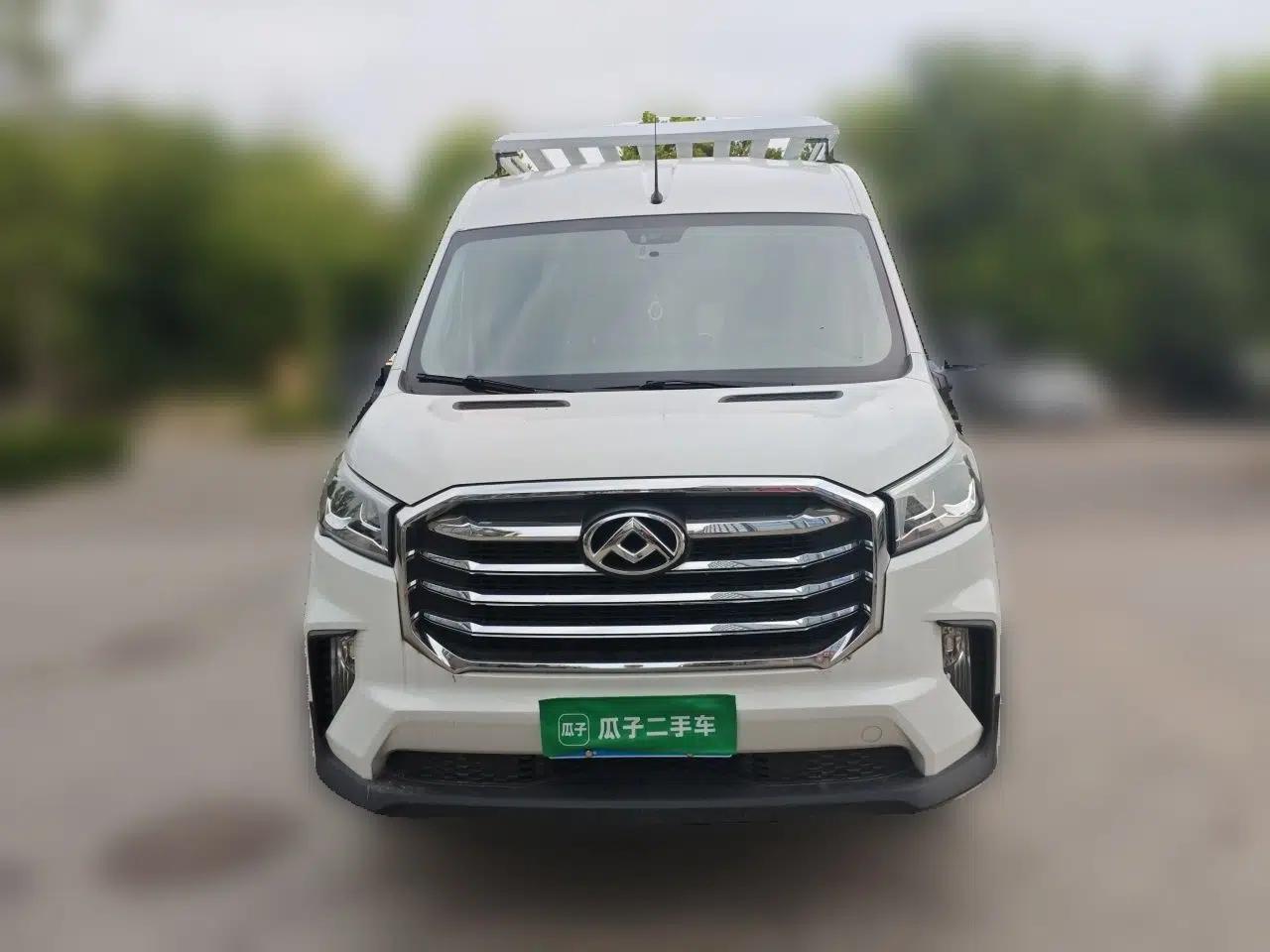 SAIC MAXUS Xintu V90 2022 2.0T Automatic ZhiDa Rear-Drive Long Wheelbase High-Roof Design with Single Rear Tire 9-Seater — миниатюра 2