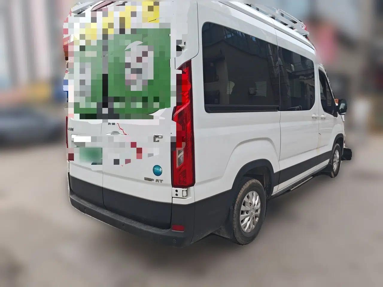SAIC MAXUS Xintu V90 2022 2.0T Automatic ZhiDa Rear-Drive Long Wheelbase High-Roof Design with Single Rear Tire 9-Seater — миниатюра 6