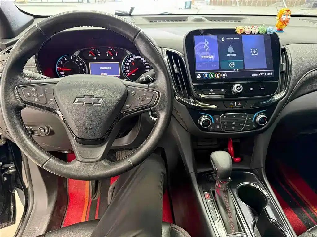 2022 Chevrolet Equinox Mild Hybrid 550T RS AWD Intelligent Defender Edition — миниатюра 11