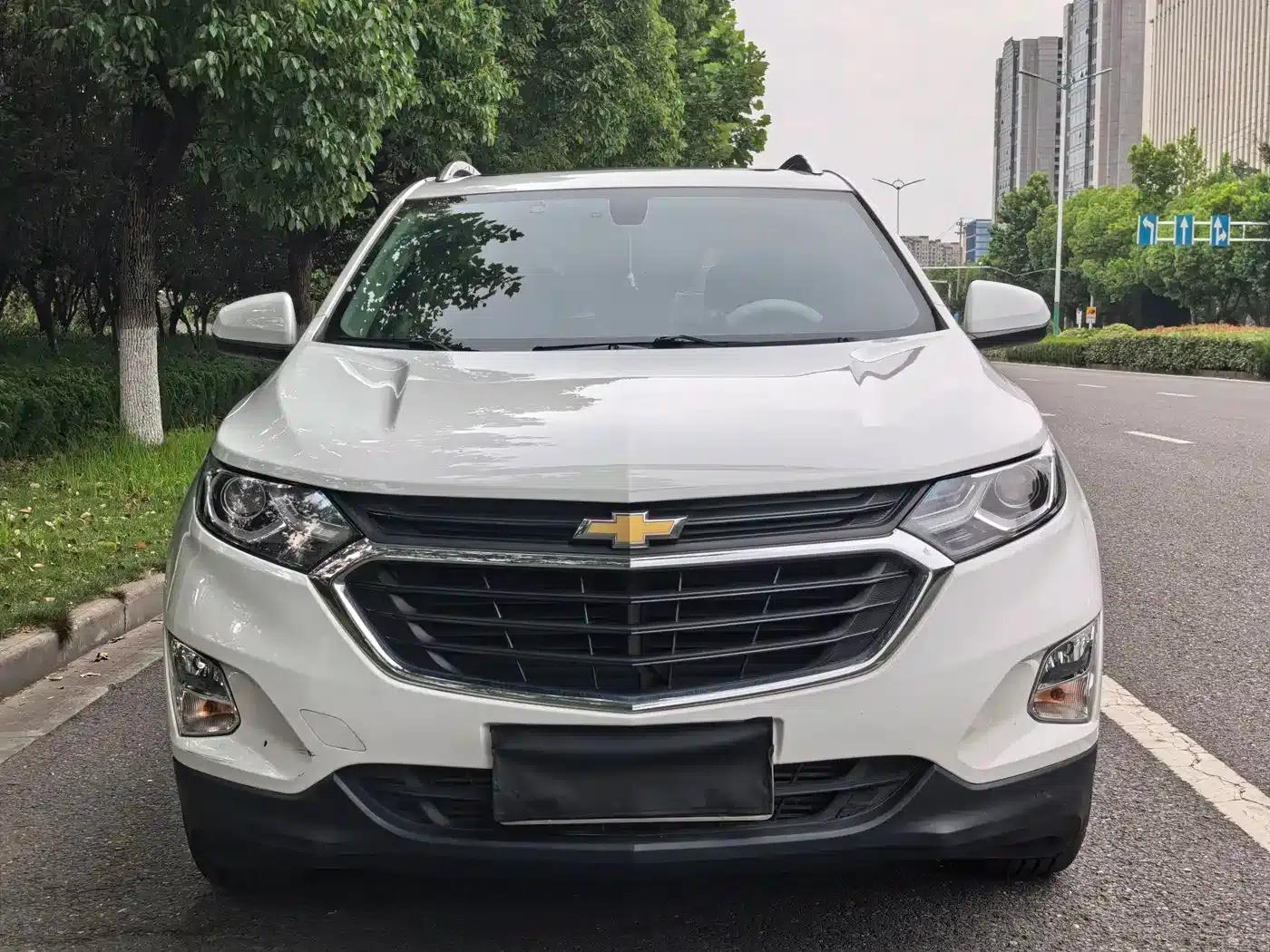 Chevrolet Equinox 2019 535T Automatic Premier Edition (National V Emission Standard) — миниатюра 2