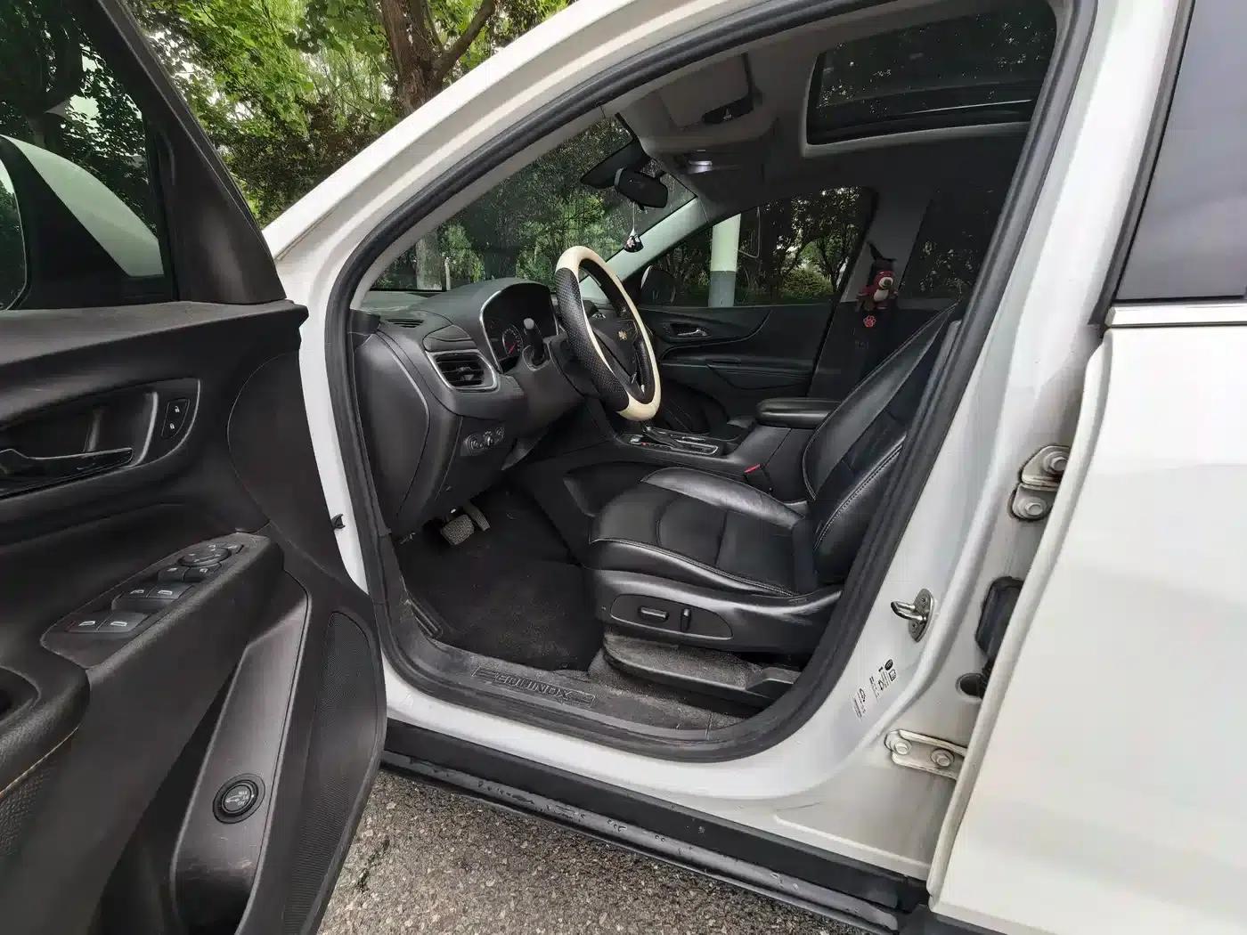 Chevrolet Equinox 2019 535T Automatic Premier Edition (National V Emission Standard) — миниатюра 8