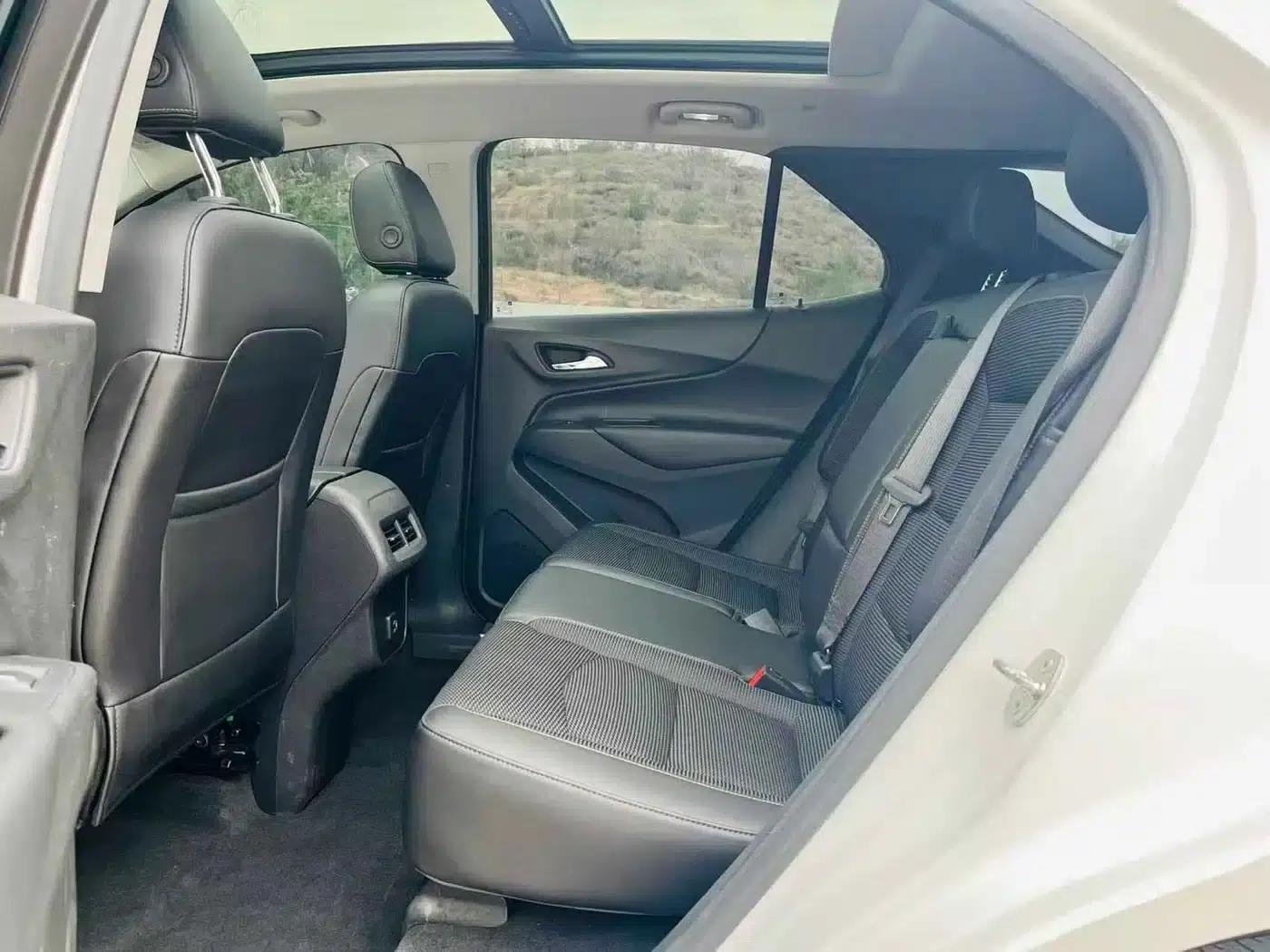 2018 Chevrolet Equinox 535T Automatic Boundary Edition — миниатюра 9