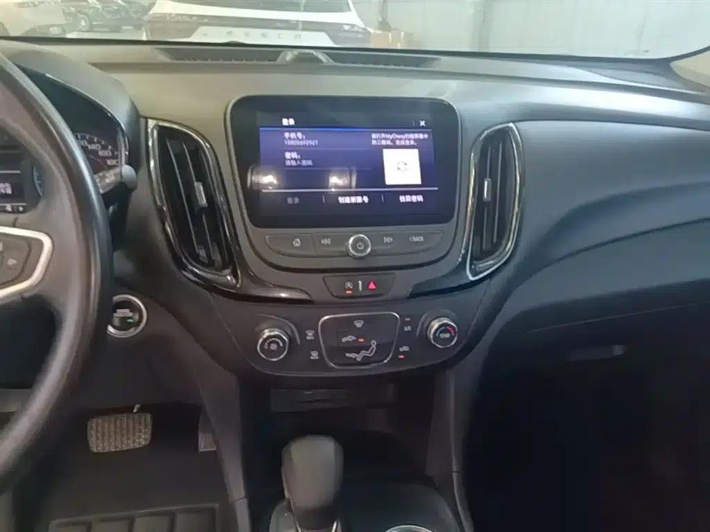 2022 Chevrolet Equinox 535T Cross Edition — миниатюра 13