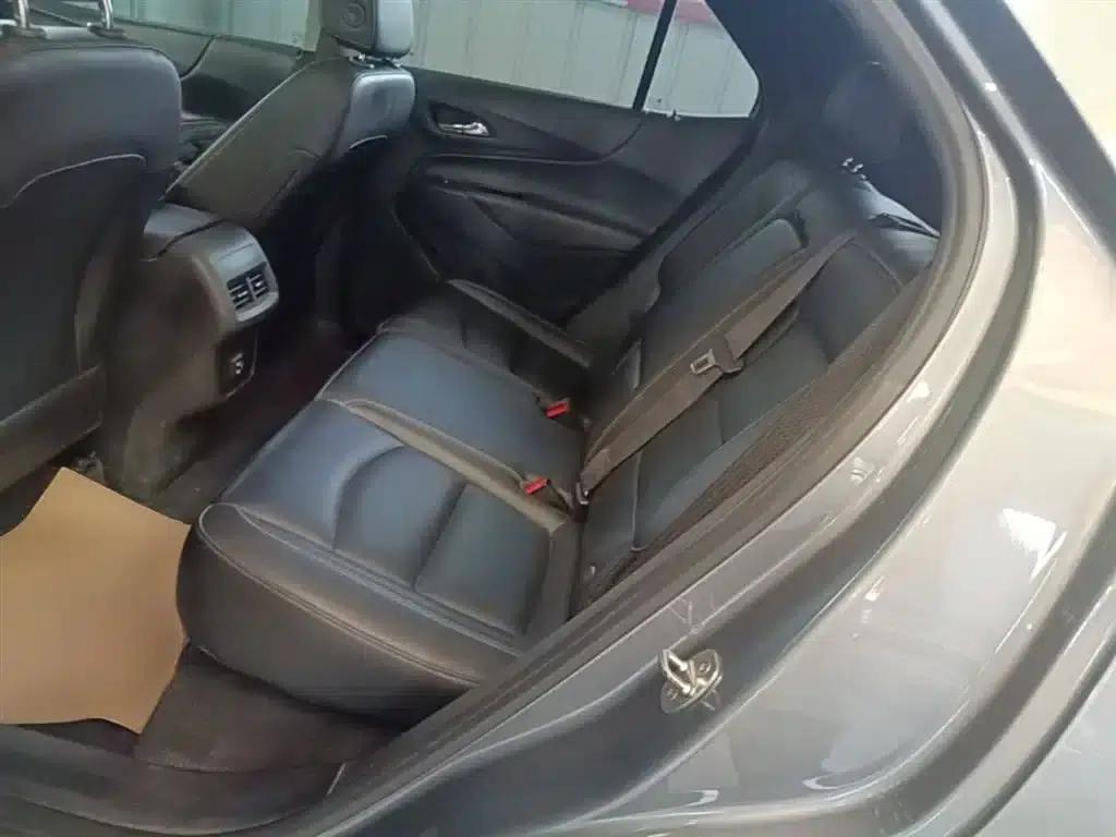 2022 Chevrolet Equinox 535T Cross Edition — миниатюра 16