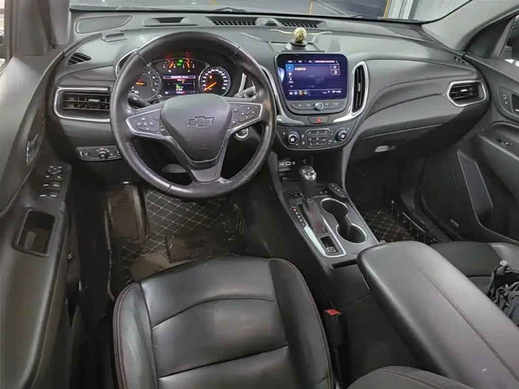 2019 Chevrolet Equinox Redline 550T AWD RS (National V Emission Standard) — миниатюра 16