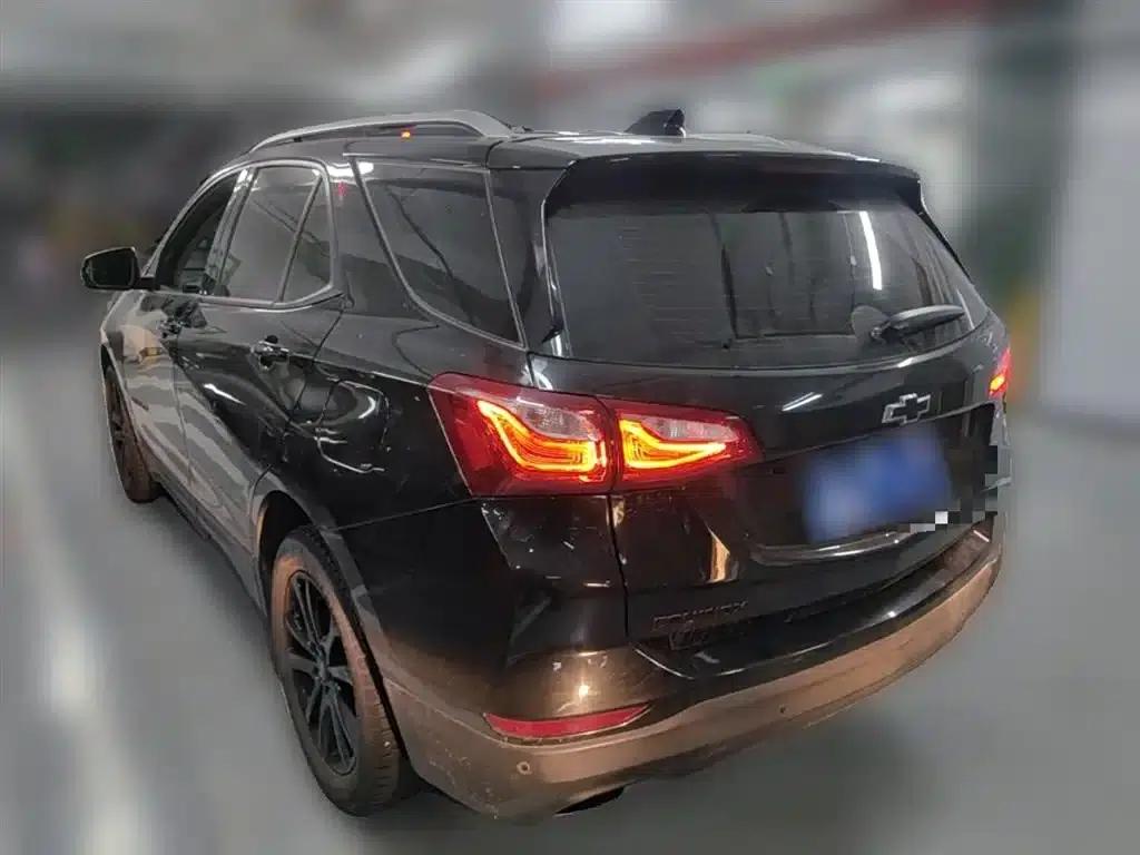2019 Chevrolet Equinox Redline 550T AWD RS (National V Emission Standard) — миниатюра 9
