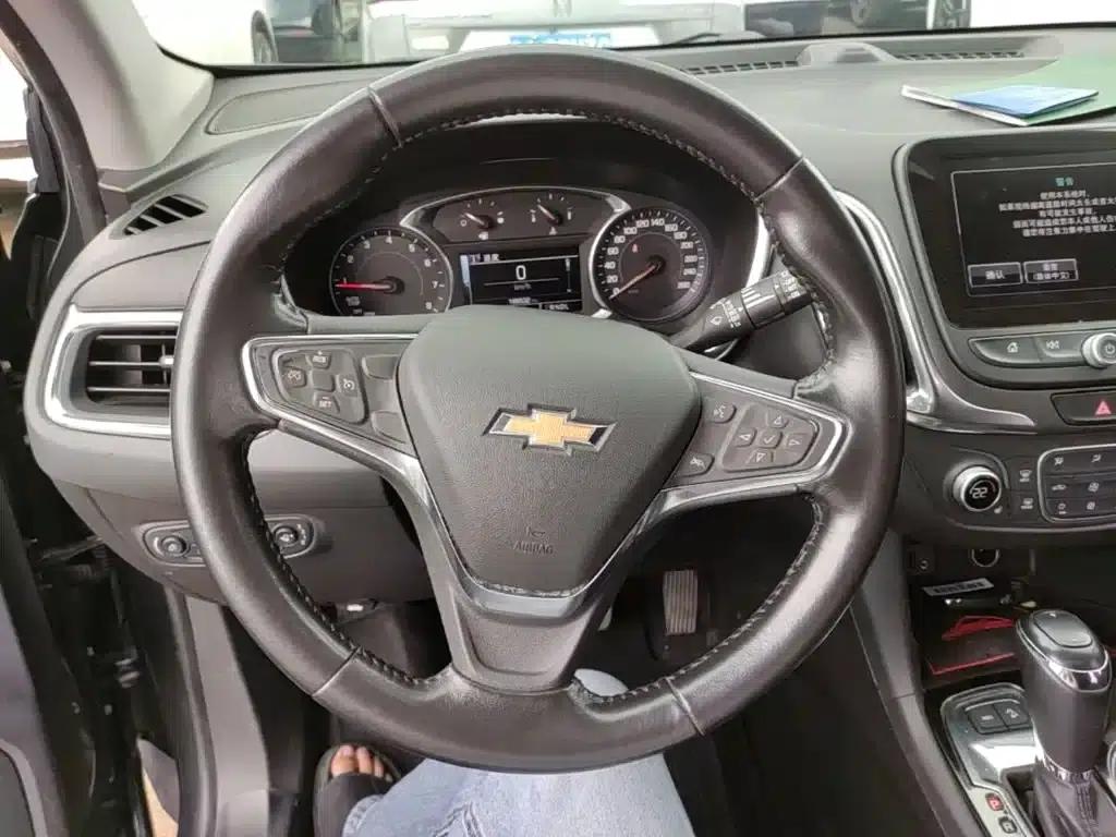 2017 Chevrolet Equinox 550T Automatic 4WD Crossover Edition — миниатюра 11