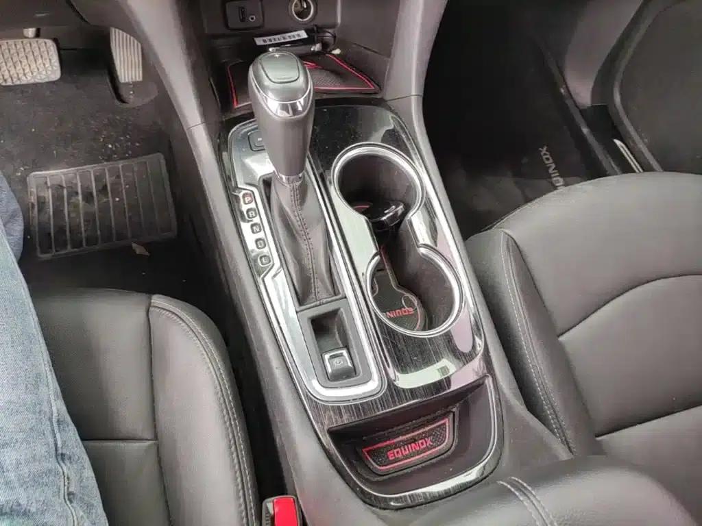 2017 Chevrolet Equinox 550T Automatic 4WD Crossover Edition — миниатюра 14