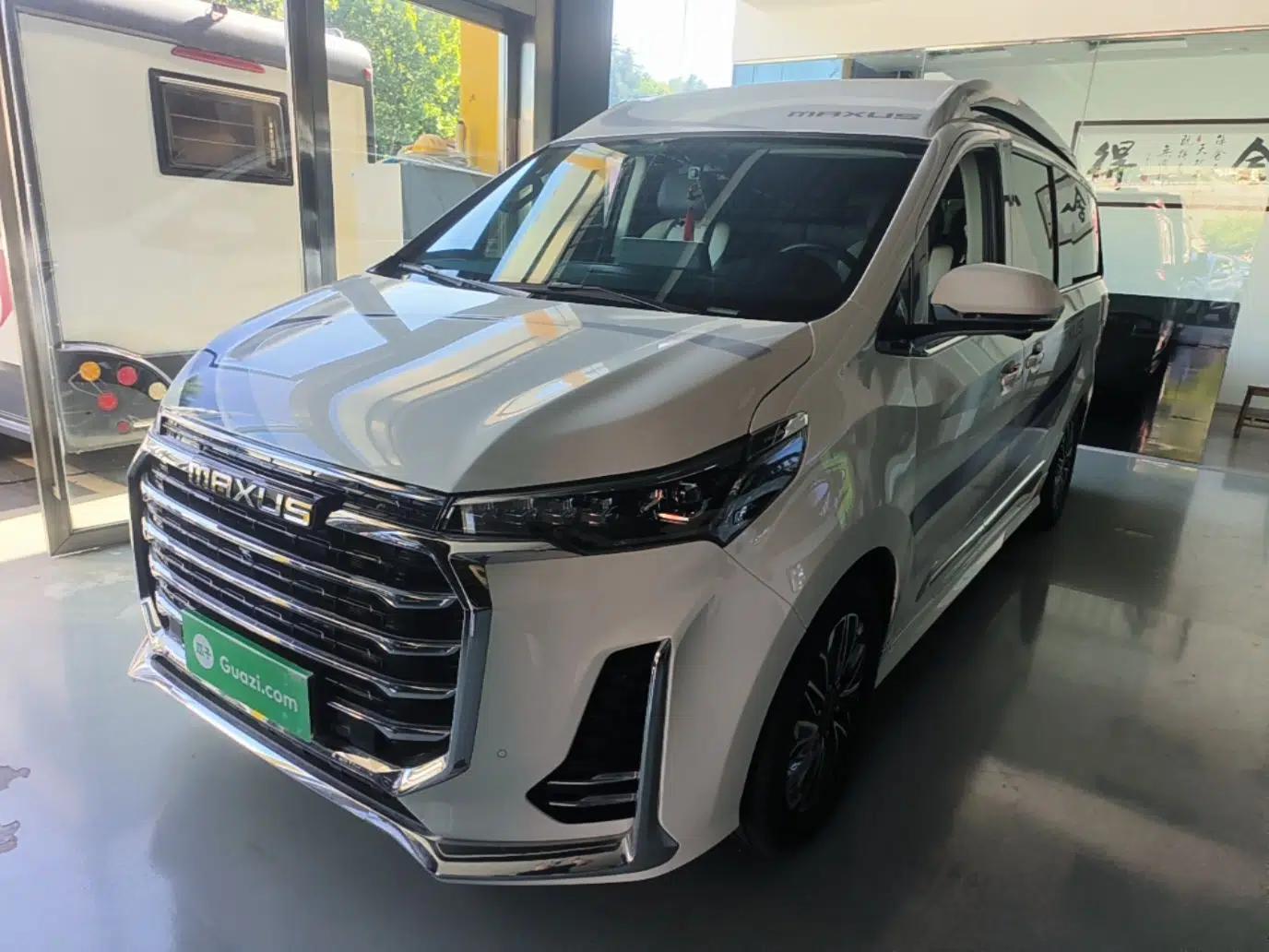 SAIC MAXUS G20 RV 2021 2.0T Traveler Self-Propelled Class B RV – Time Edition — миниатюра 1