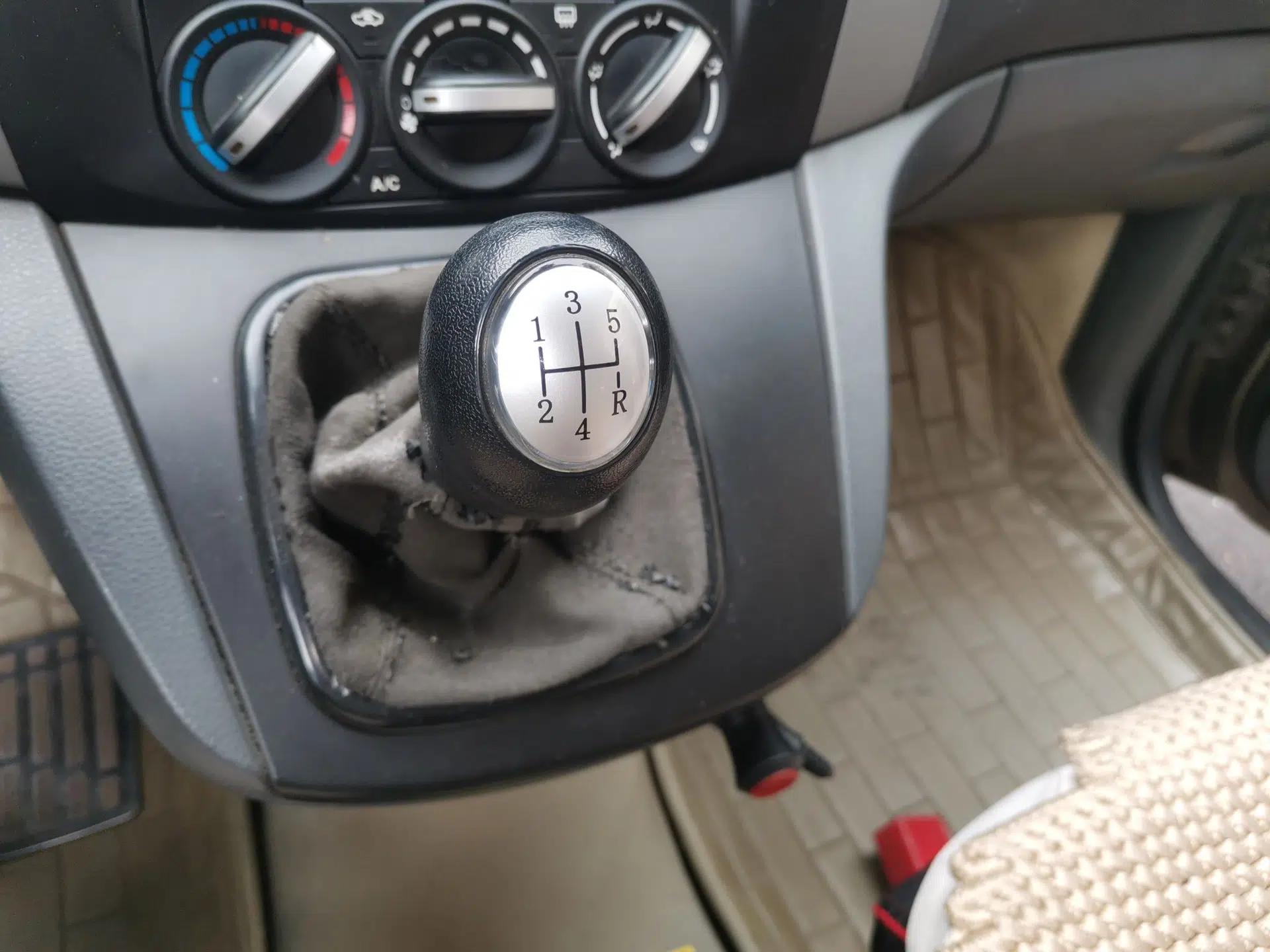 FORTHING Joyear 2012 LV 1.5L Manual Luxury Edition — миниатюра 14