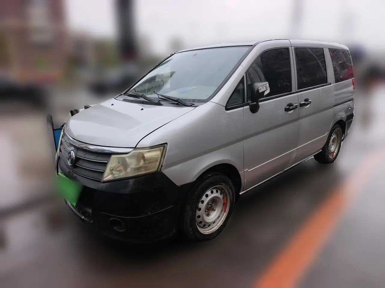 Dongfeng Shuaike 2011 1.5L Manual Standard Model 7 Seats China IV Standard — миниатюра 1