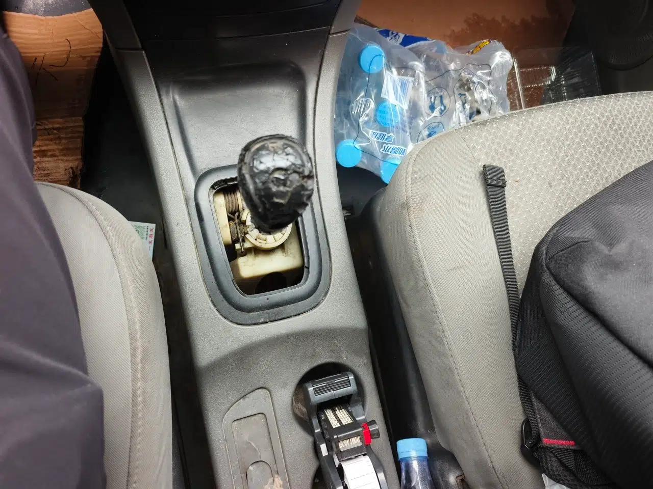 Dongfeng Shuaike 2011 1.5L Manual Standard Model 7 Seats China IV Standard — миниатюра 14