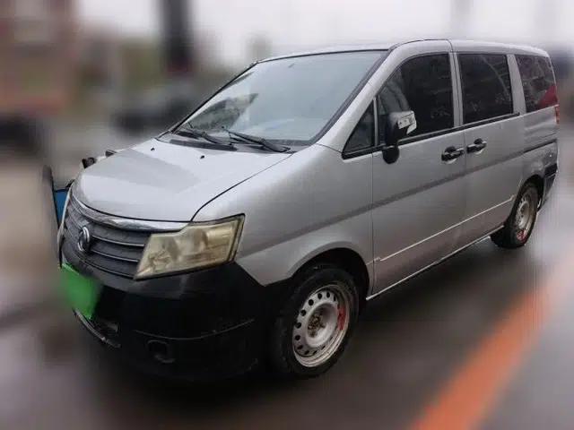 Dongfeng Shuaike 2011 1.5L Manual Standard Model 7 Seats China IV Standard
