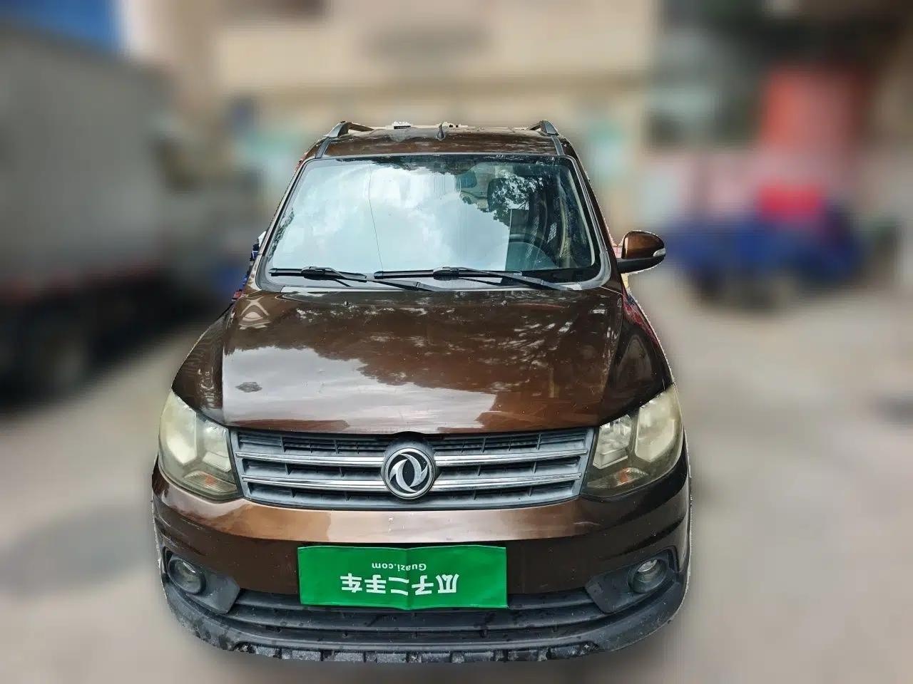 Dongfeng Fengon 360 2015 1.5L Manual Luxury 7-Seater China V Emission Standard — миниатюра 2