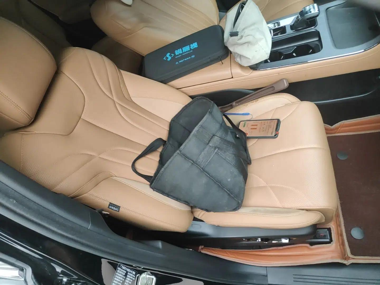 GAC Trumpchi ES9 2024 PHEV 143km Pro+ — миниатюра 19