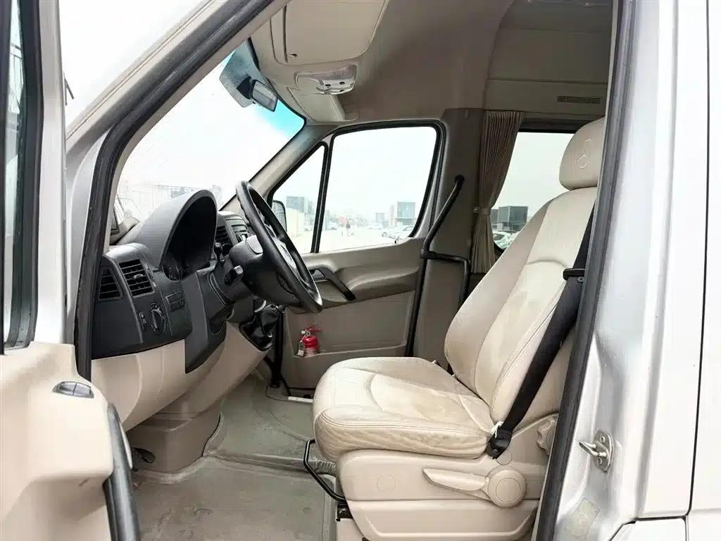 Sprinter 2012 2.1T Luxury Long Wheelbase Edition — миниатюра 4