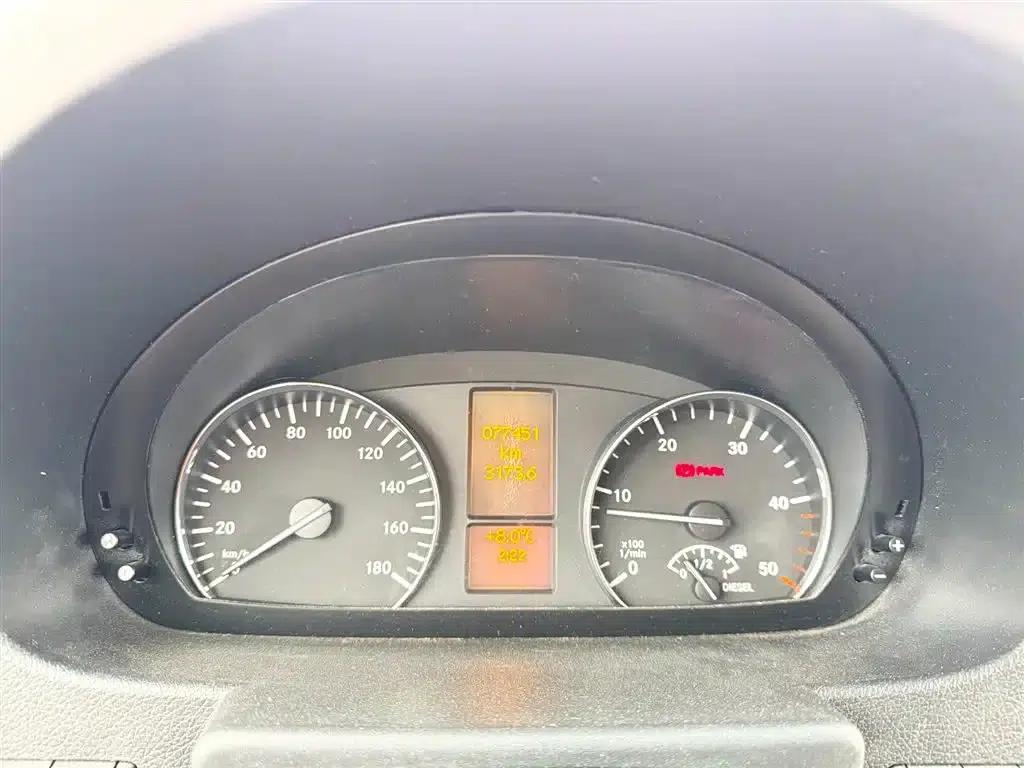 Sprinter 2012 2.1T Luxury Long Wheelbase Edition — миниатюра 10